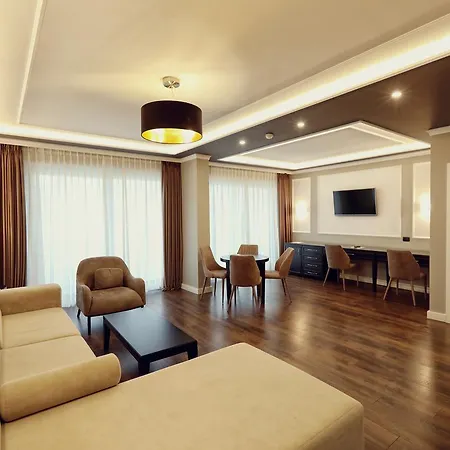 Premium Hotel