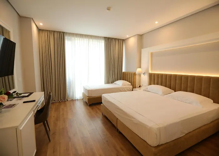 Hotel Premium Golem (Tirana)