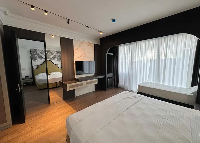 Hotel Premium Golem (Tirana)