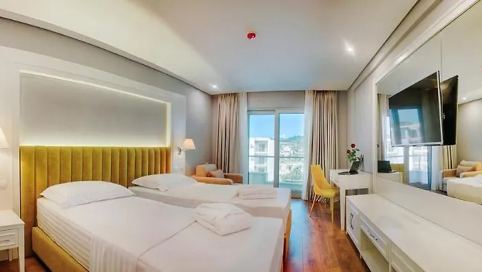 Premium 5* Golem (Tirana)