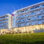 بريميوم بيتش 5* غوليم