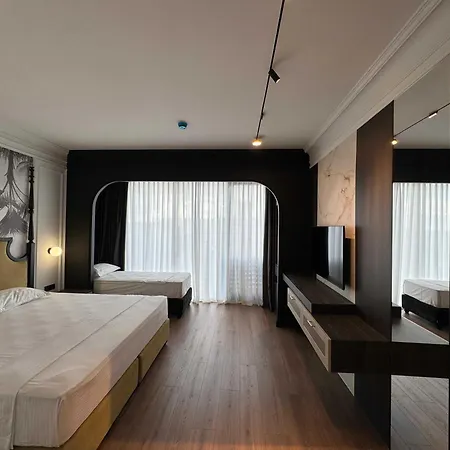 Premium Otel