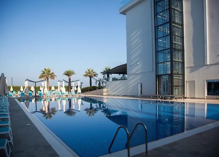 Premium Golem (Tirana)