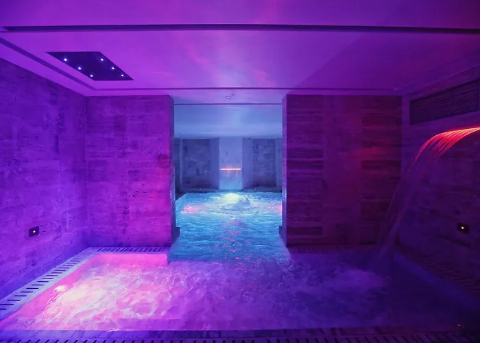 Premium Hotel Golem (Tirana)